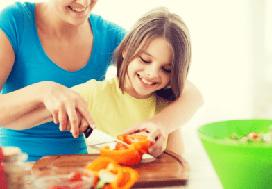 Seus filhos podem ajudar nas tarefas domésticas e (acredite) isso é muito importante para eles.