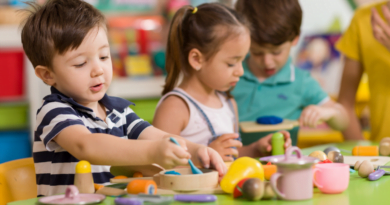 Atividades divertidas e fáceis para crianças pequenas: 20 ideias para entreter seu filho