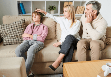 Desafios Comuns na Adolescência: Orientações para os Pais